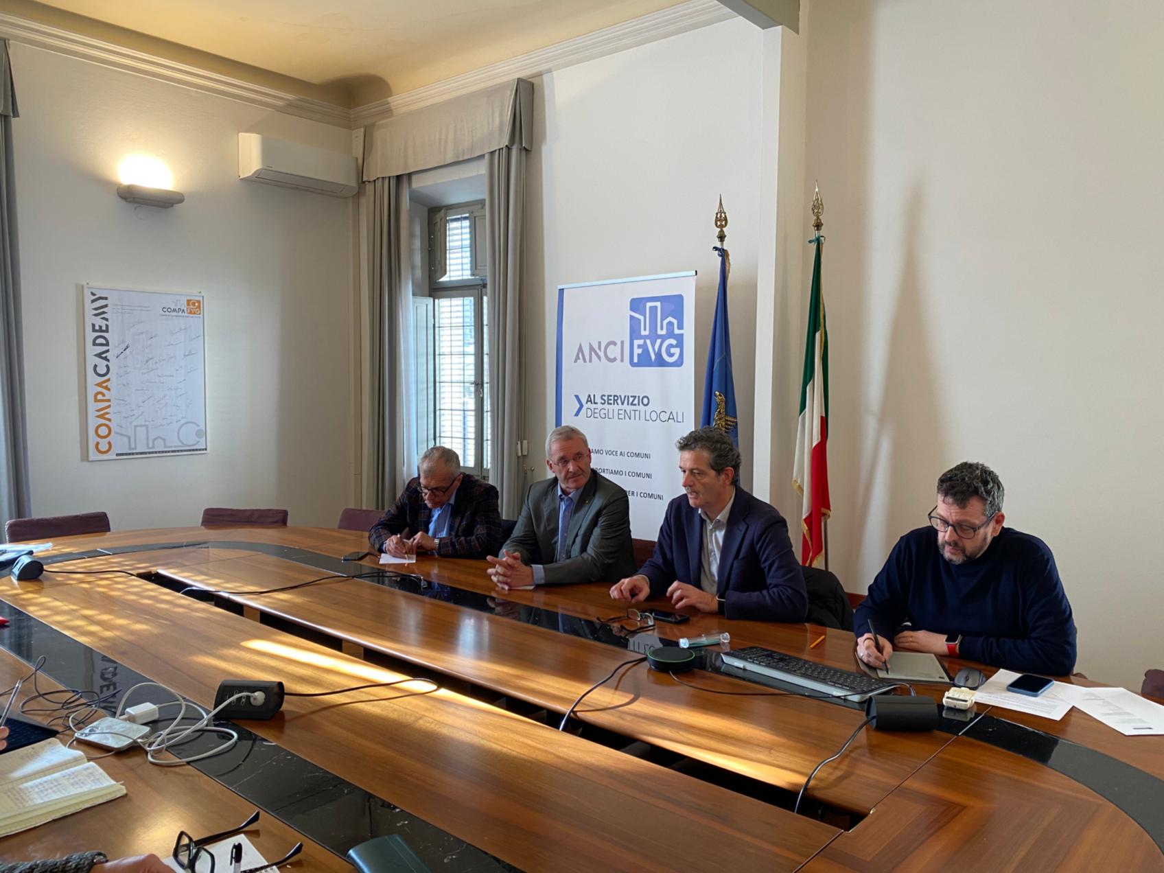 Un momento dell'incontro nella sede dell'Anci Fvg
