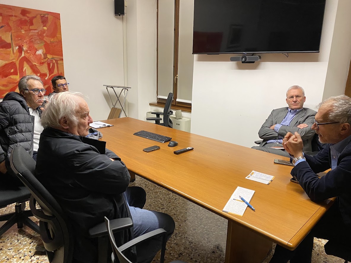 Un momento dell'incontro a Tolmezzo